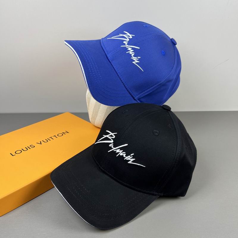 26 Balmain cap 0504